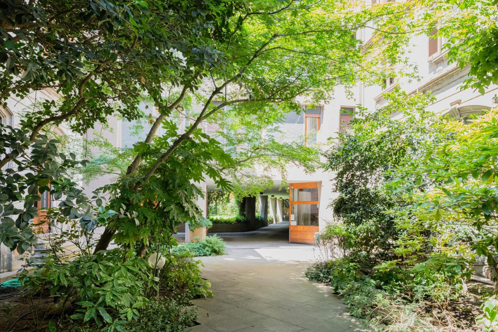 Easylife - Milano - Corso Porta Nuova 15 - Brera — Foto 3